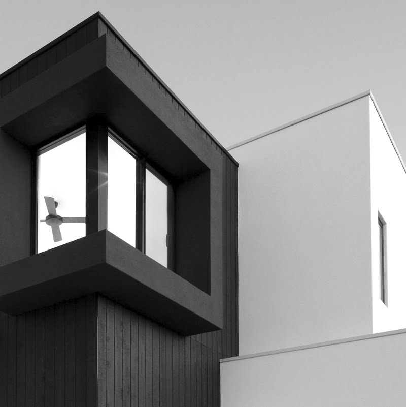 home 3 Masterwall Umbra